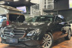 Mercedes Classe E Avantgarde Benz e 220 limousine avantgarde distronic comand 360  1.hand