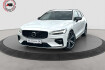 Volvo V60 Momentum b4 r design panorama harman/k kamera 19 zoll