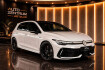 Volkswagen Golf 8 Black Edition Golf viii 4motion r black edition akrapovic pano