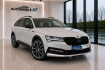 Skoda Superb Scout combi scout 4×4 *sthz/ahk/360 /pano*